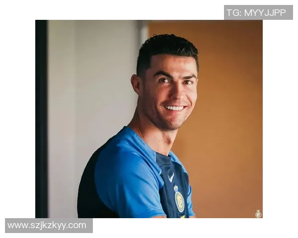 足球明星们那些让人哭笑不得的奇特长相与风格大盘点 足球明星们那些让人哭笑不得的奇特长相与风格大盘点